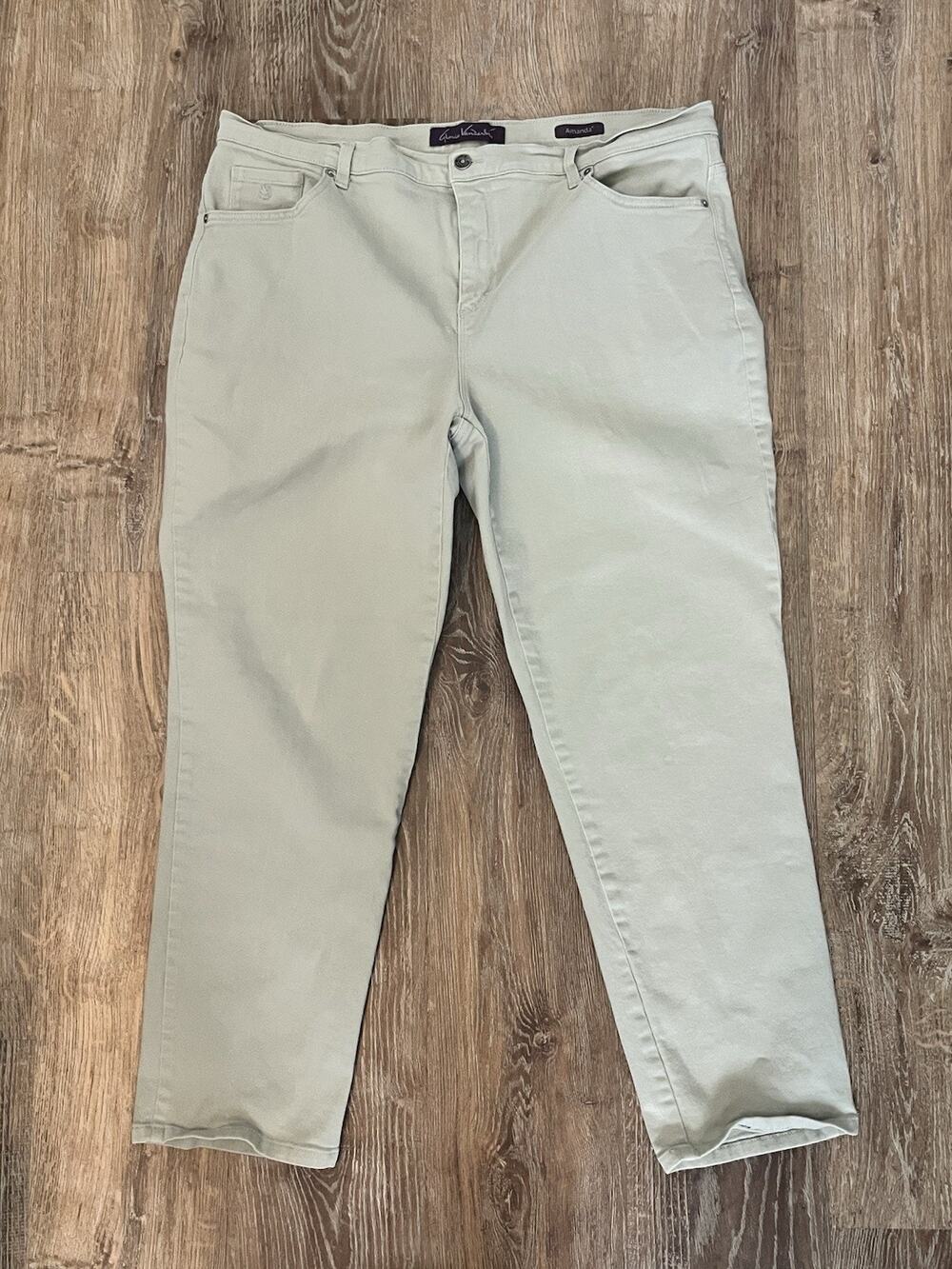 Gloria Vanderbilt Amanda Jeans Womens 16W Beige Stretch Straight Leg Pants